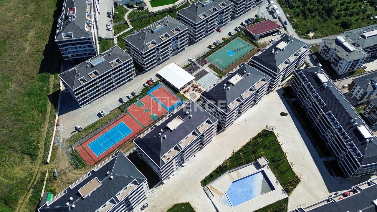 Apartamento Çiftlikköy, Turquia, 119 m² - imagen 1