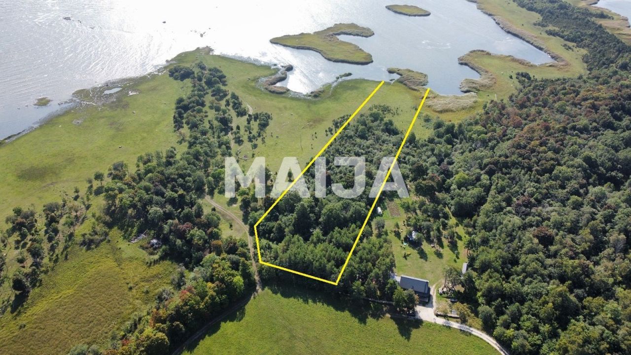 Terreno a Saaremaa, Estonia, 16 042 m2 - foto 4