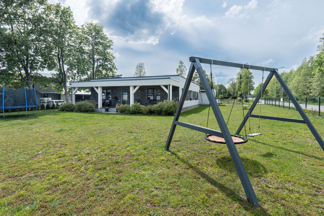 House in Mārupe Municipality, Latvia, 290 m² - picture 18