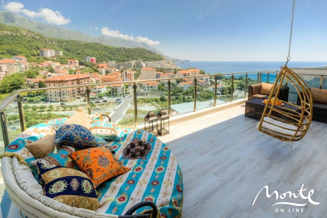 Ático en Budva, Montenegro, 102 m² - imagen 1