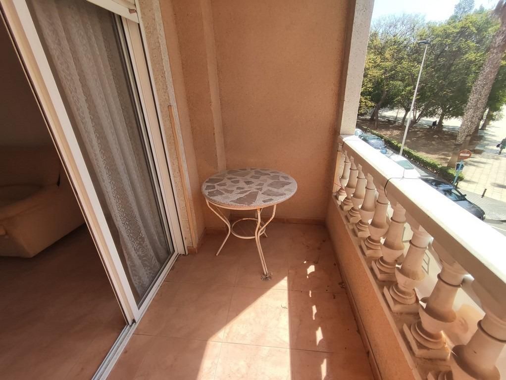 Piso en Torrevieja, España, 68 m² - imagen 2