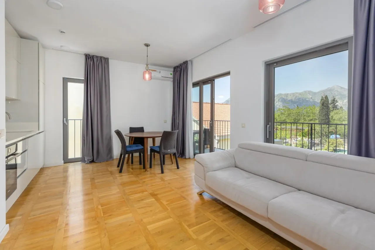 Wohnung in Kotor, Montenegro, 52 m² - Foto 1