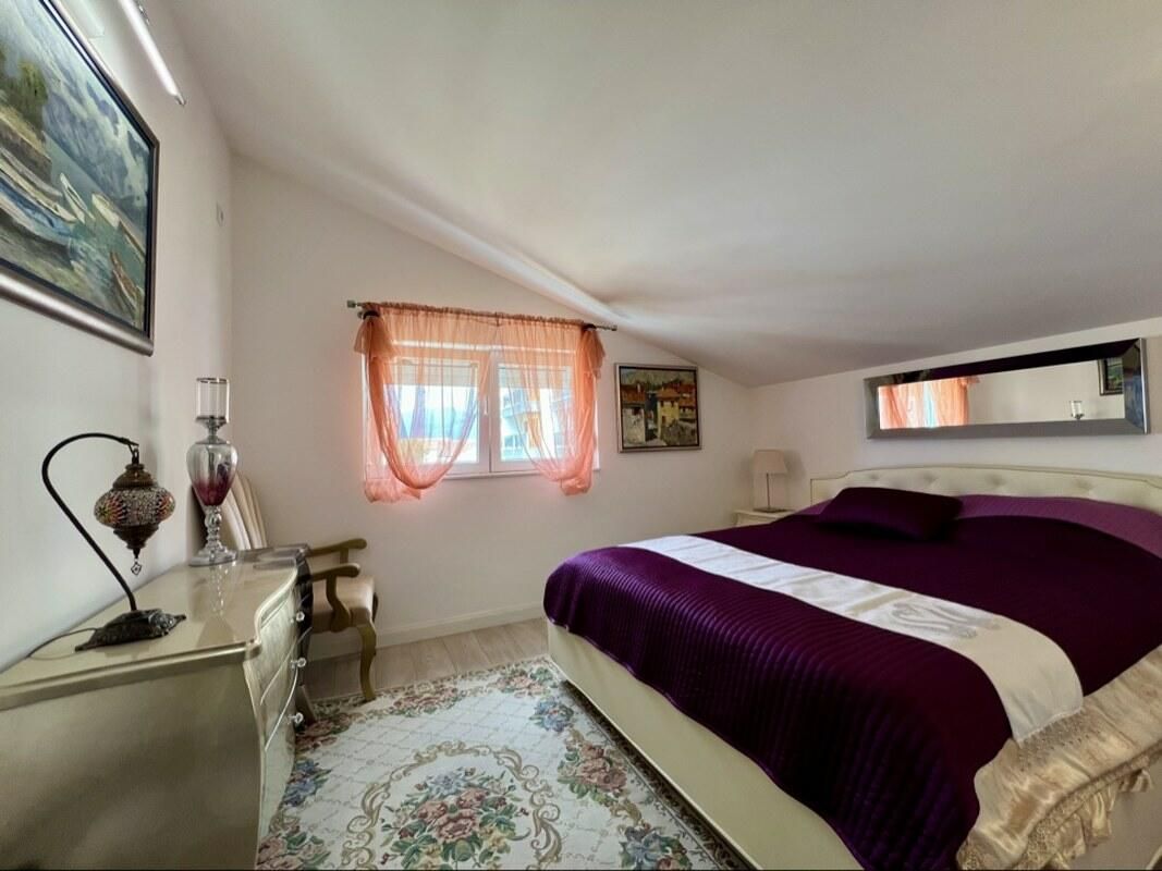 Piso en Tivat, Montenegro, 110 m² - imagen 14