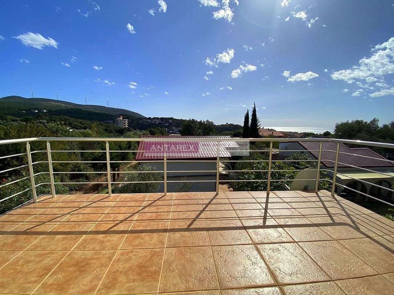 Villa à Šušanj, Monténégro, 123 m² - image 1