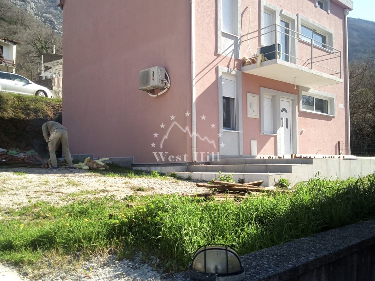 House in Sutomore, Montenegro, 186 m² - picture 1