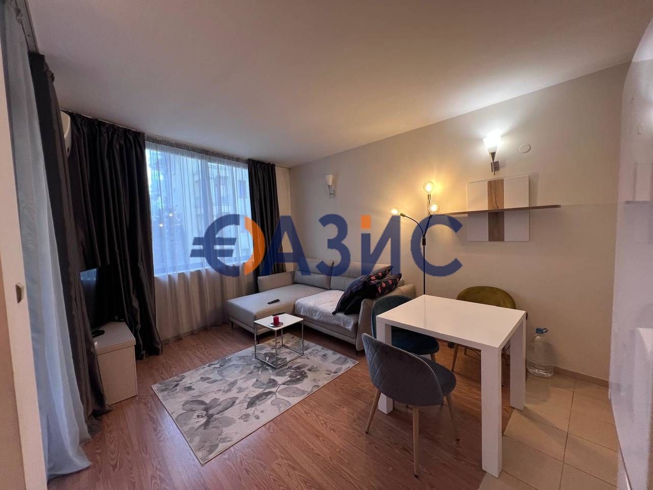Appartement à Slantchev Briag, Bulgarie, 62 m² - image 1