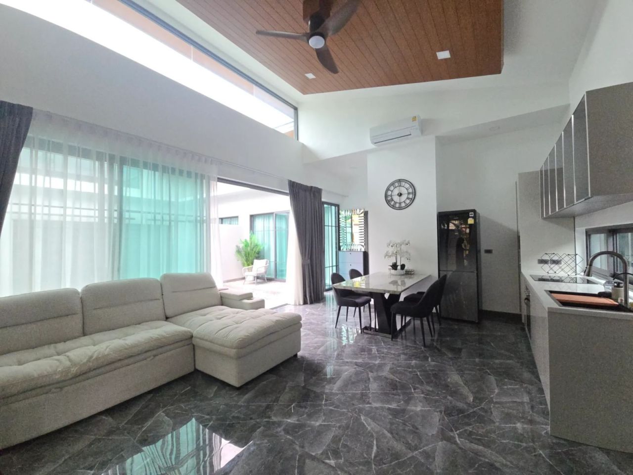 Villa à Phuket, Thaïlande, 129 m² - image 2