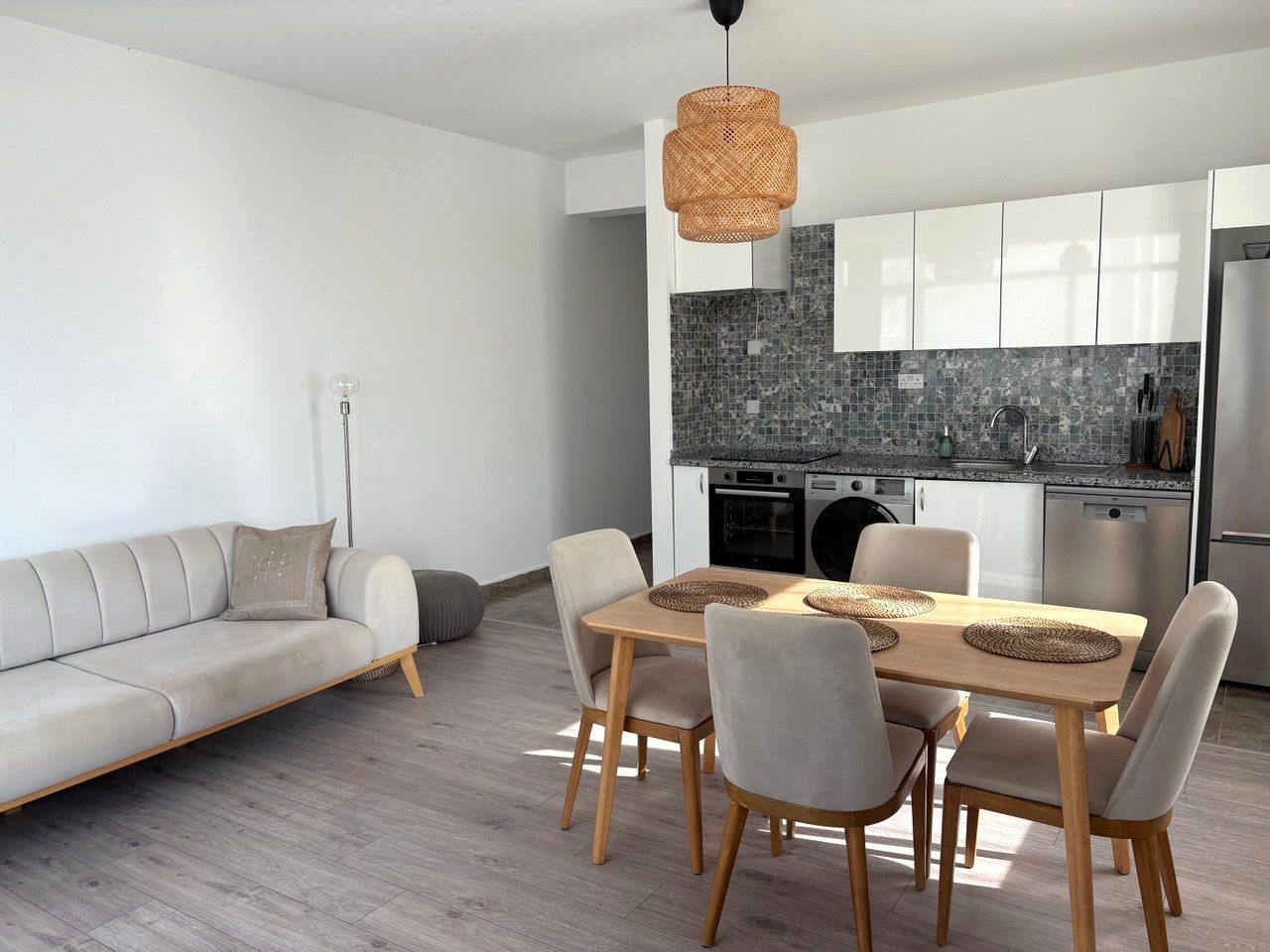 Appartement à Kyrenia, Chypre, 80 m² - image 2