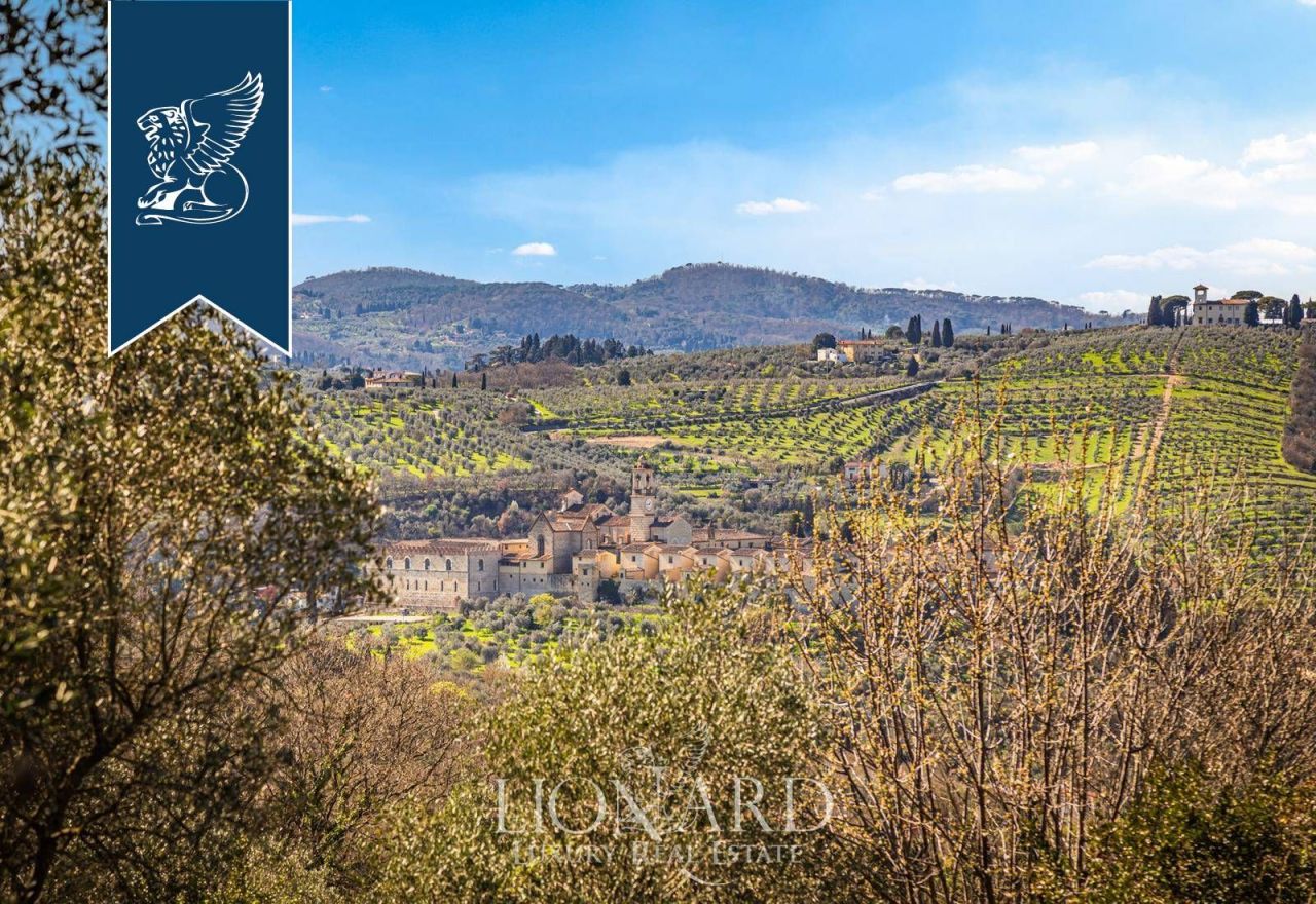 Villa à Florence, Italie, 2 000 m² - image 10