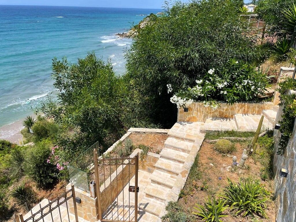 Maisonnette à Corfou, Grèce, 104 m² - image 1