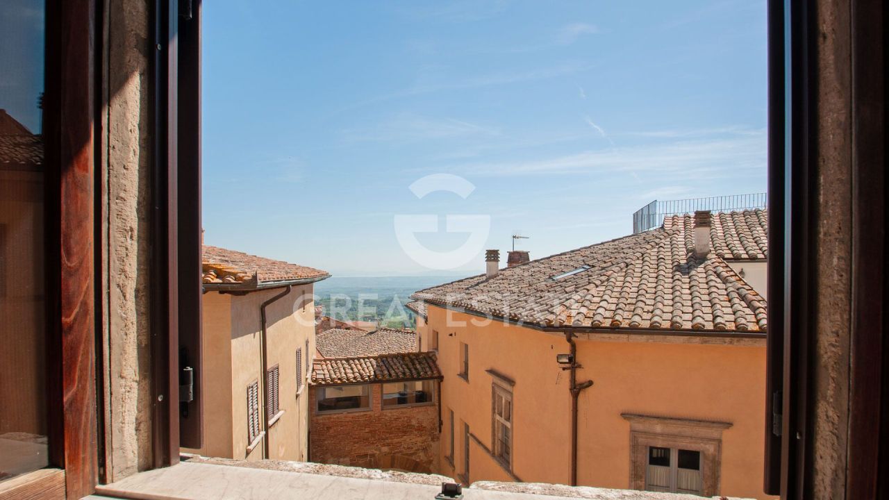 Apartamento en Montepulciano, Italia, 247 m² - imagen 1