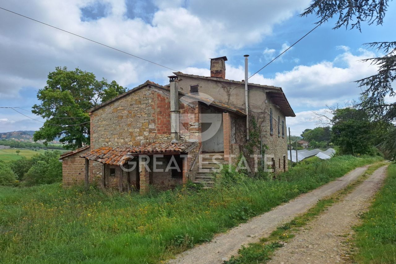 Casa en Montegabbione, Italia, 263.4 m² - imagen 2