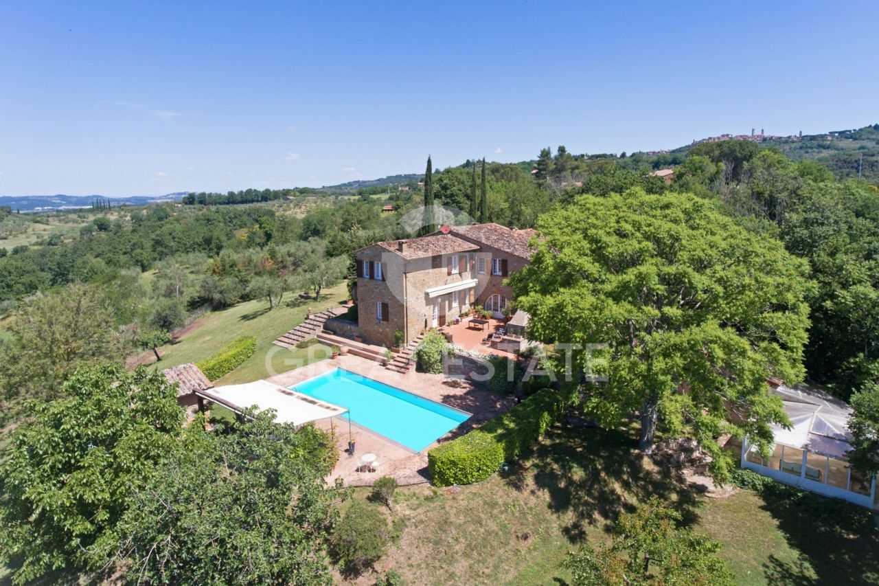 Casa a Città della Pieve, Italia, 476.3 m² - foto 4