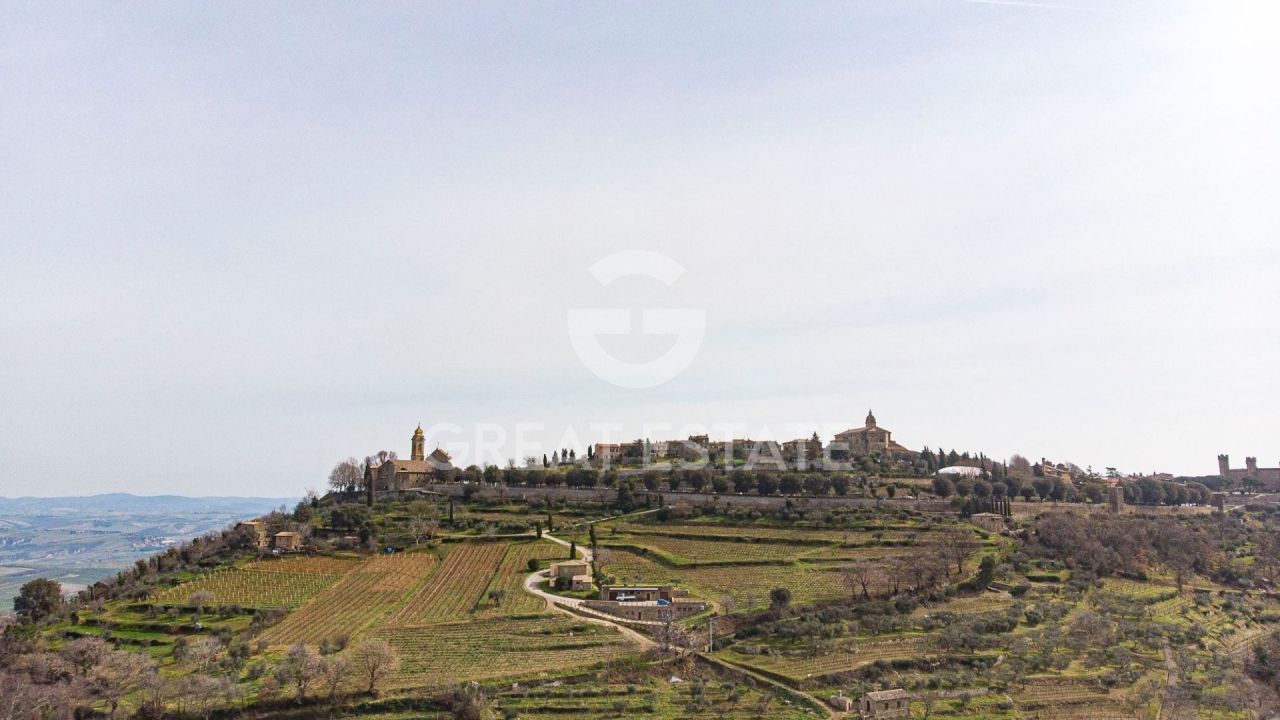Casa a Montalcino, Italia, 353.15 m² - foto 17