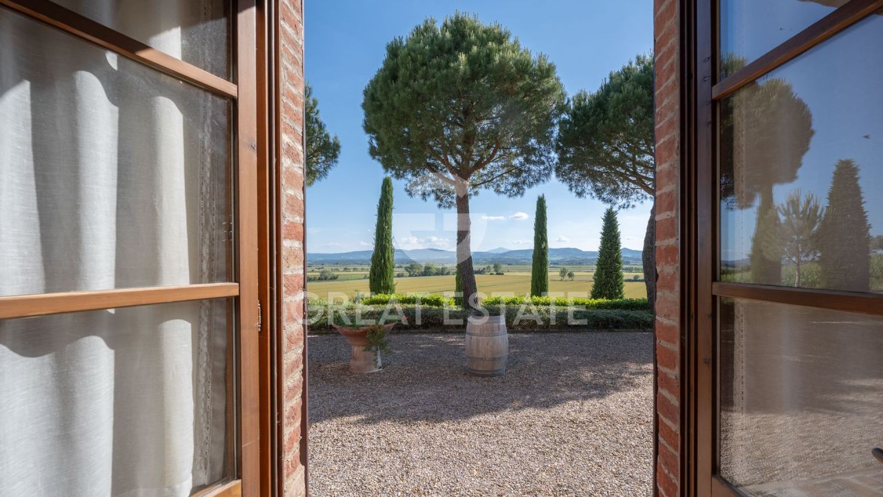 House in Montepulciano, Italy, 563.15 m² - picture 17