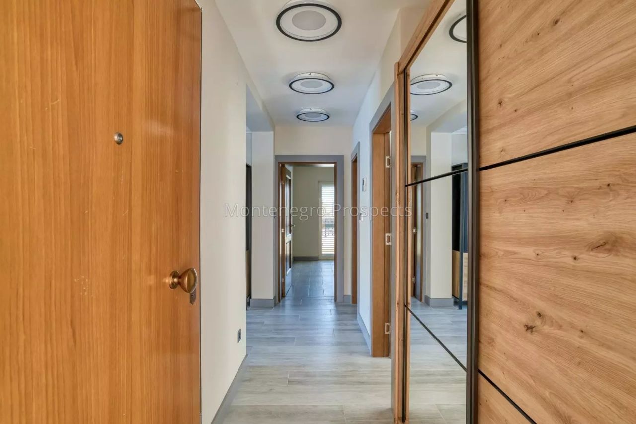 Apartment in Prcanj, Montenegro, 121 m² - picture 16