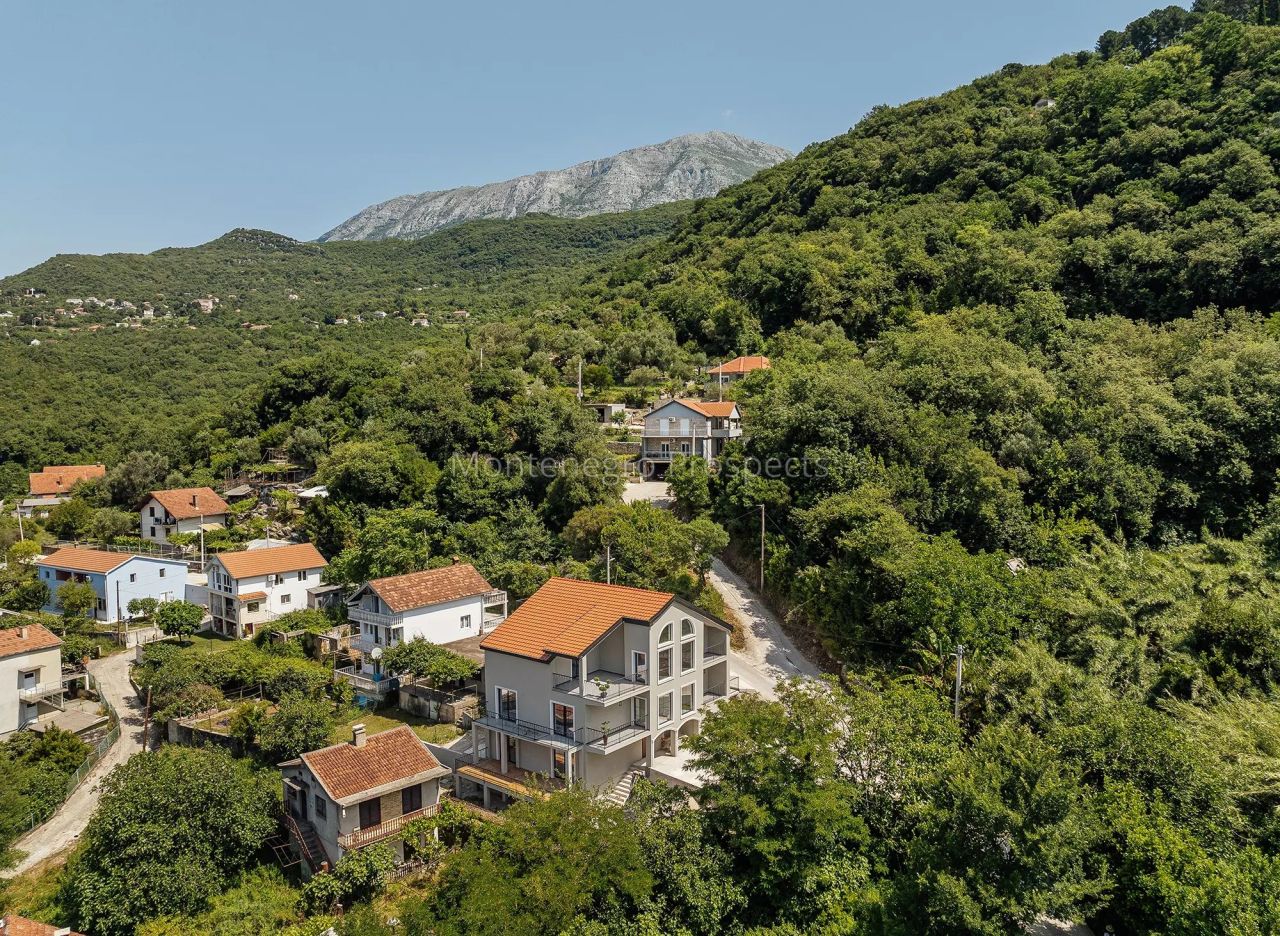 Appartement à Herceg-Novi, Monténégro, 103 m² - image 3