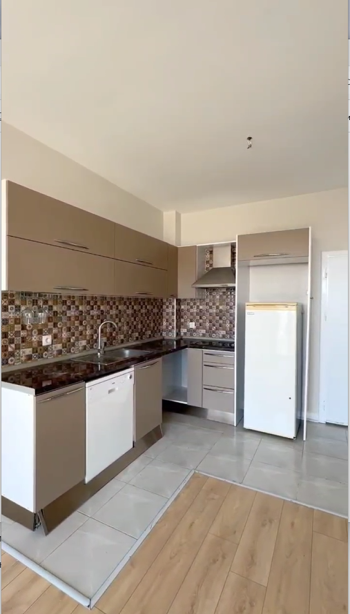 Apartamento en Estambul, Turquia, 75 m² - imagen 12