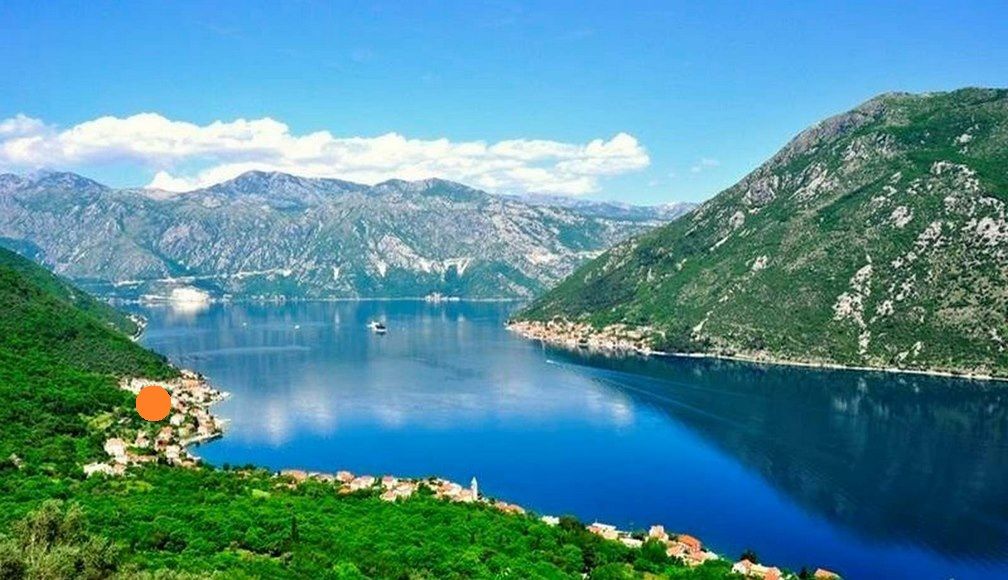 Terrain à Kotor, Monténégro, 5 000 m² - image 1