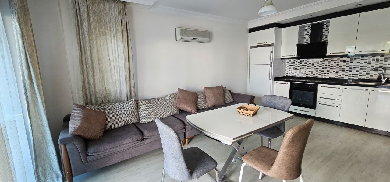 Flat in Alanya, Turkey, 65 m² - picture 1