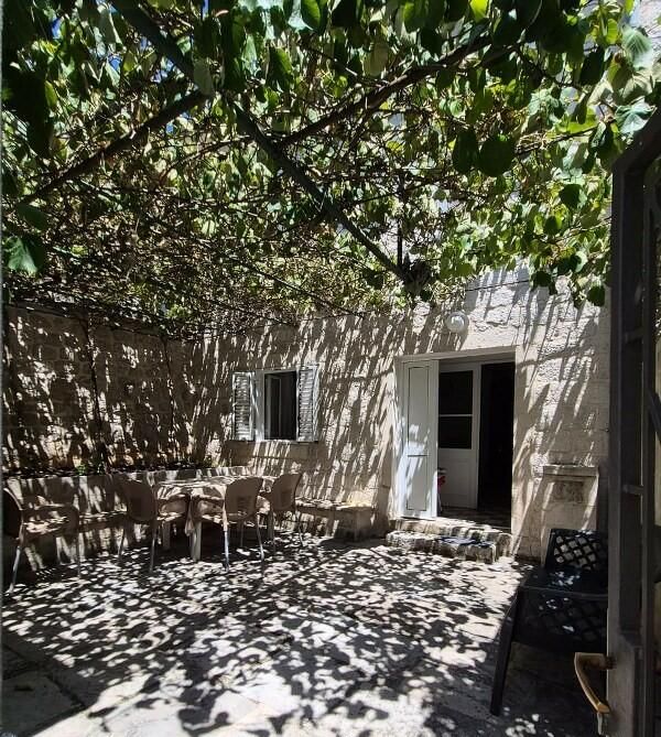 Maison à Dobrota, Monténégro, 120 m² - image 1