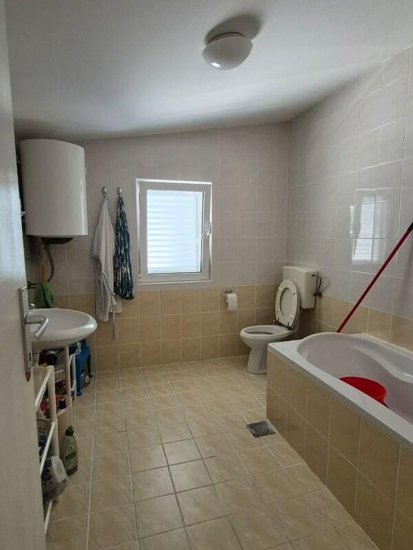 Maison à Dobrota, Monténégro, 120 m² - image 12