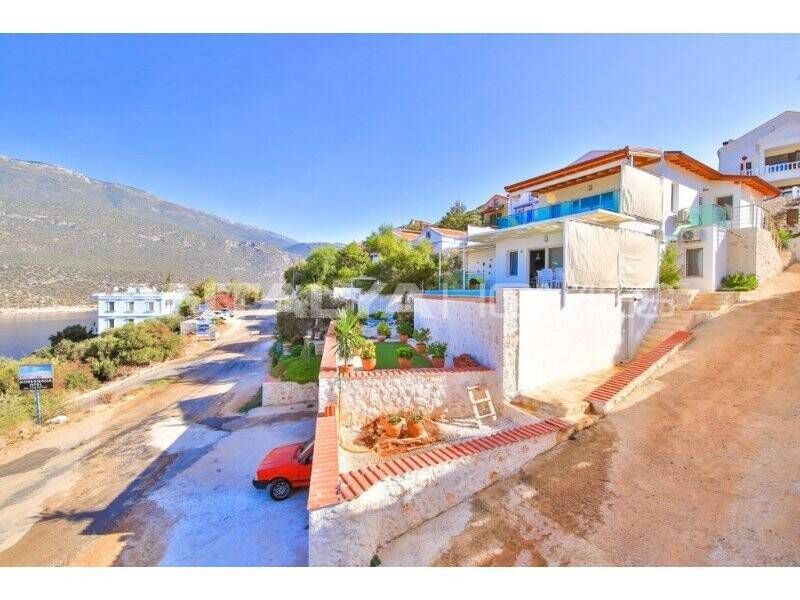 Villa in Kaş, Türkei, 90 m² - Foto 1