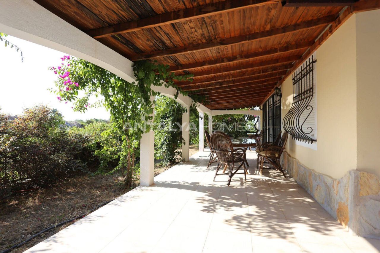 Villa à Serik, Turquie, 265 m² - image 2