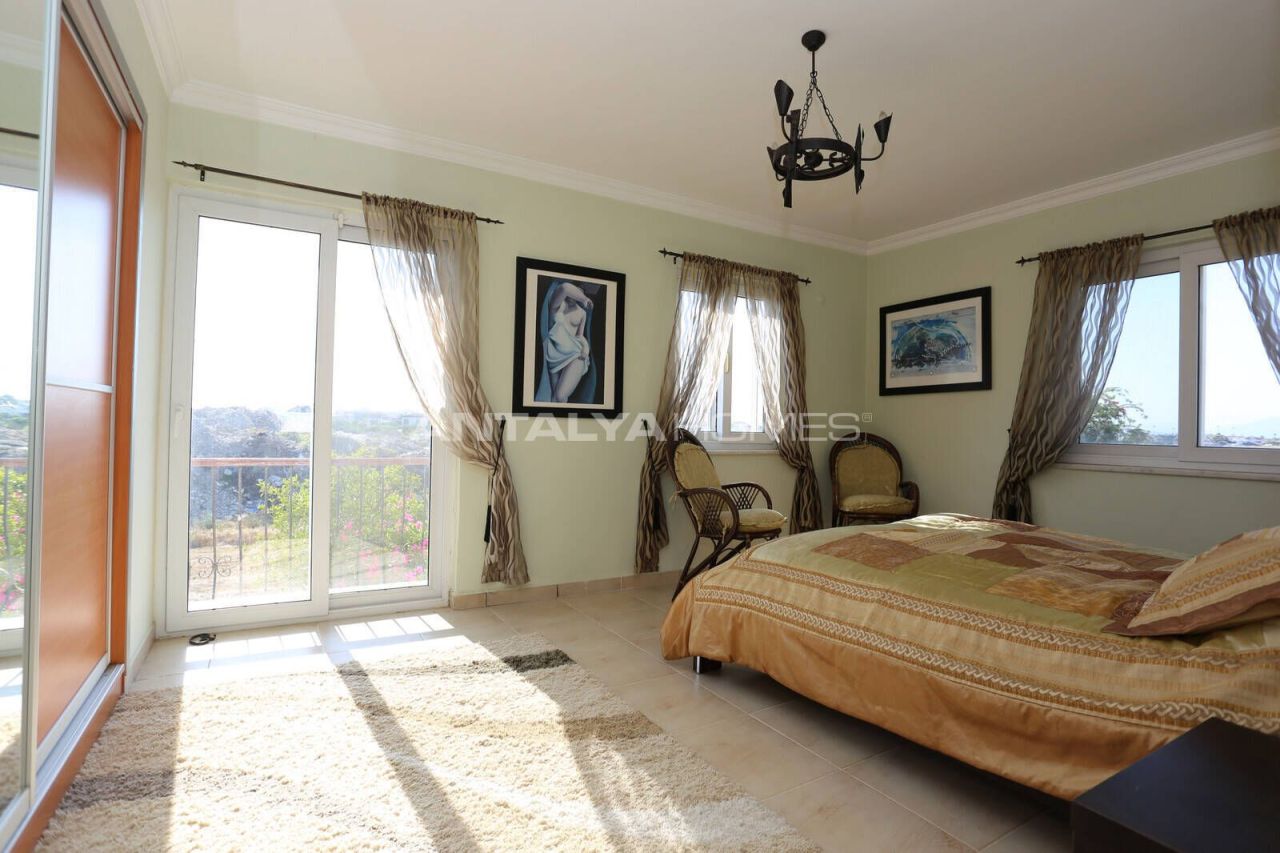 Villa à Serik, Turquie, 265 m² - image 11