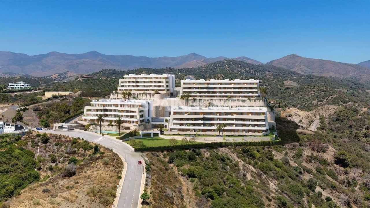 Ático en Estepona, España, 208 m² - imagen 1