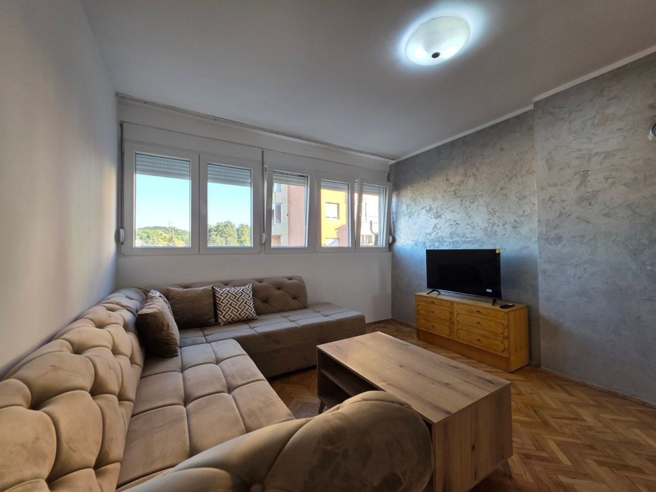 Apartment in Cetinje, Montenegro, 64 m² - picture 1