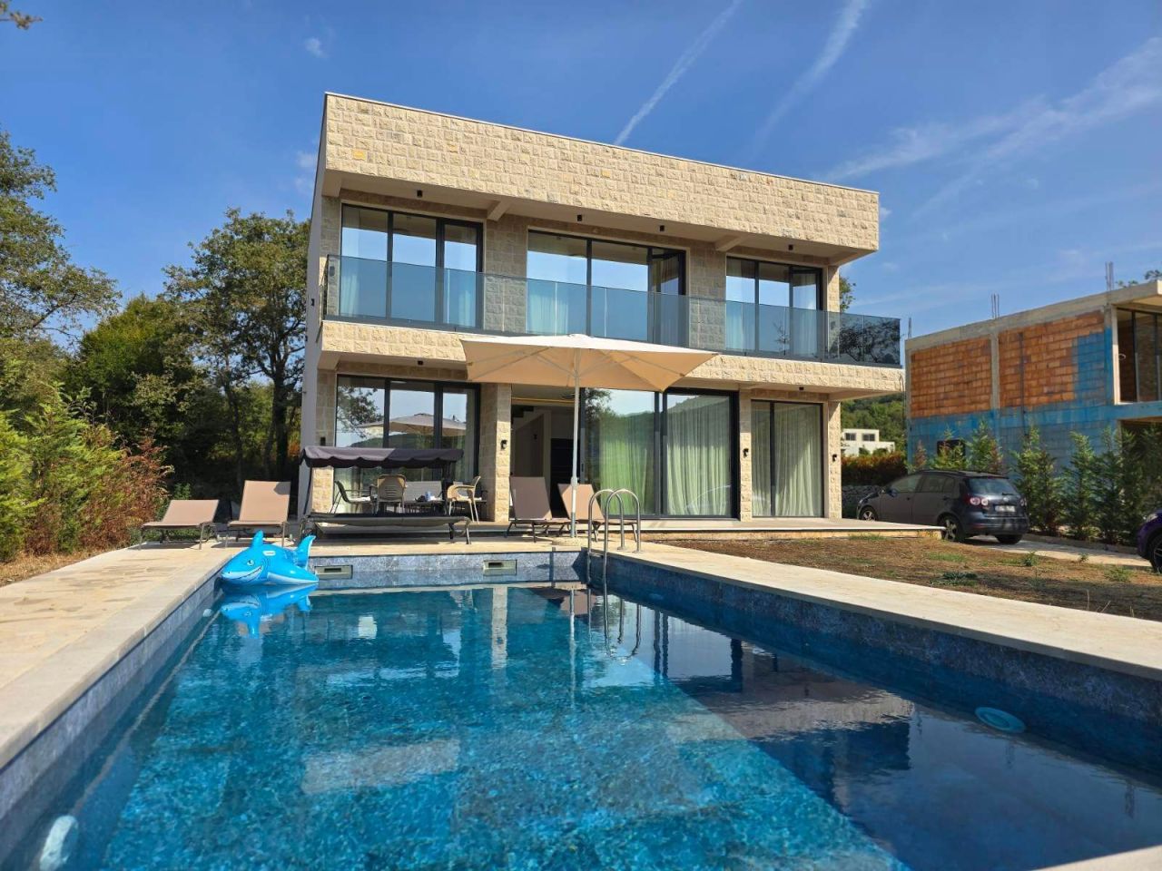Villa in Kotor, Montenegro, 250 m² - picture 1