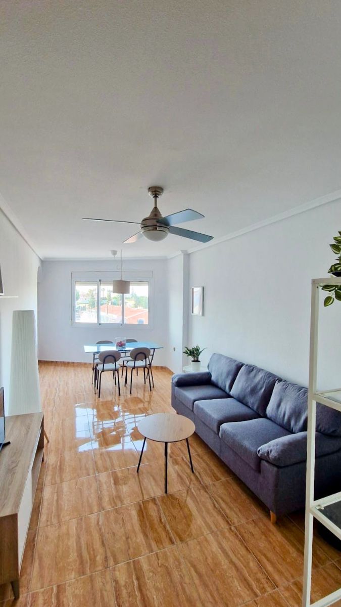 Apartamento en Almoradí, España, 52 m² - imagen 1