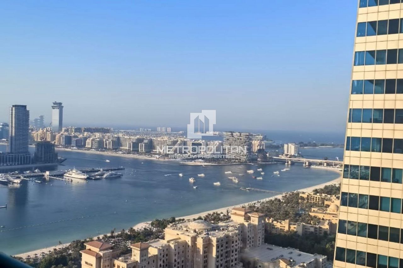 Apartamento en Dubái, EAU, 159 m² - imagen 1