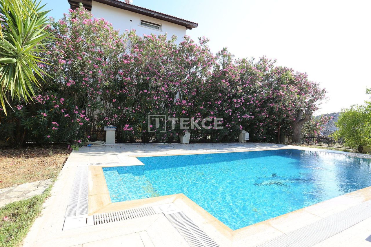 Villa in Serik, Türkei, 265 m² - Foto 2