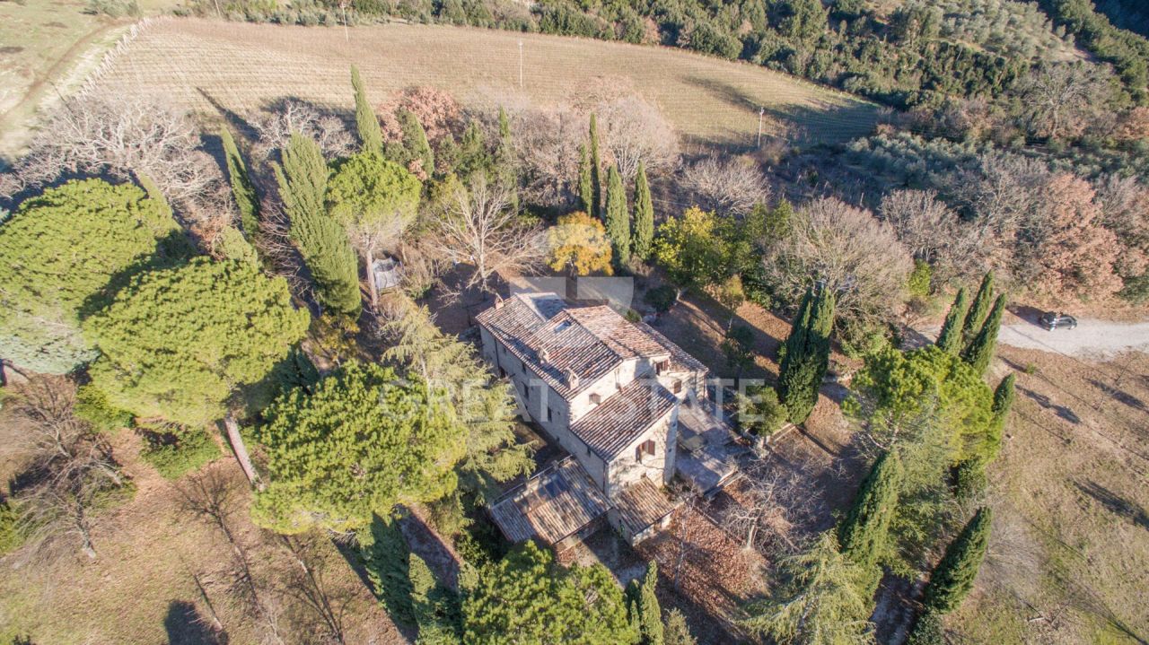 Casa a Baschi, Italia, 420.5 m² - foto 3