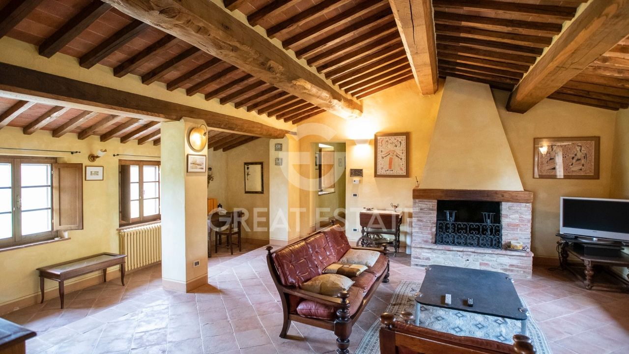 Casa en Lucignano, Italia, 785 m² - imagen 10