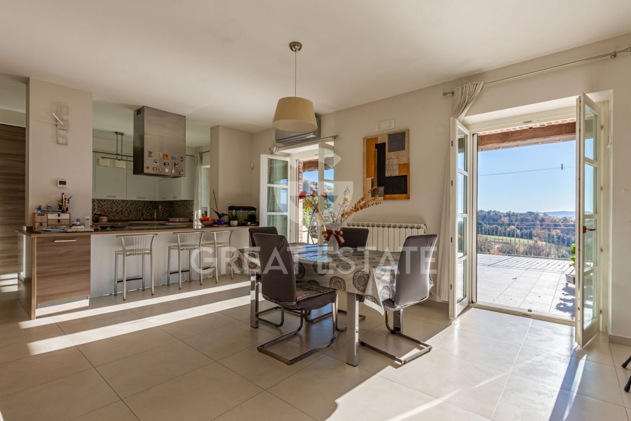 Casa a Città della Pieve, Italia, 231.1 m² - foto 10