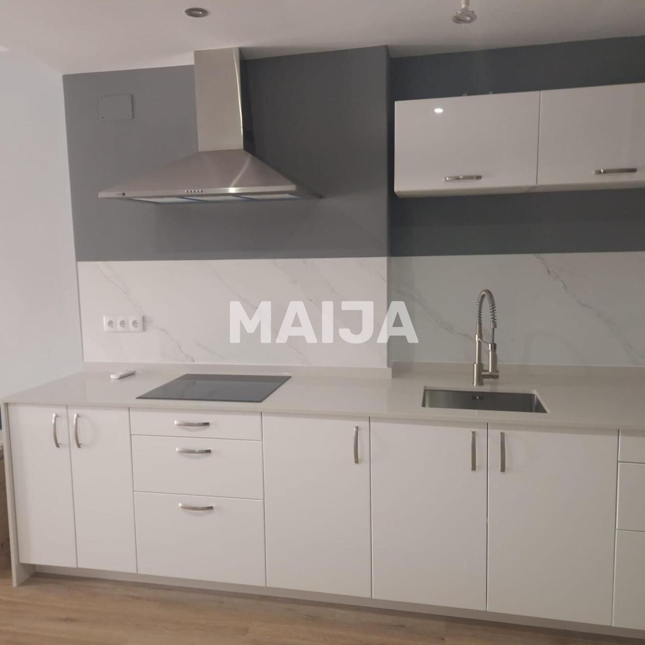 Apartment in Torrevieja, Spain, 82 m² - picture 5