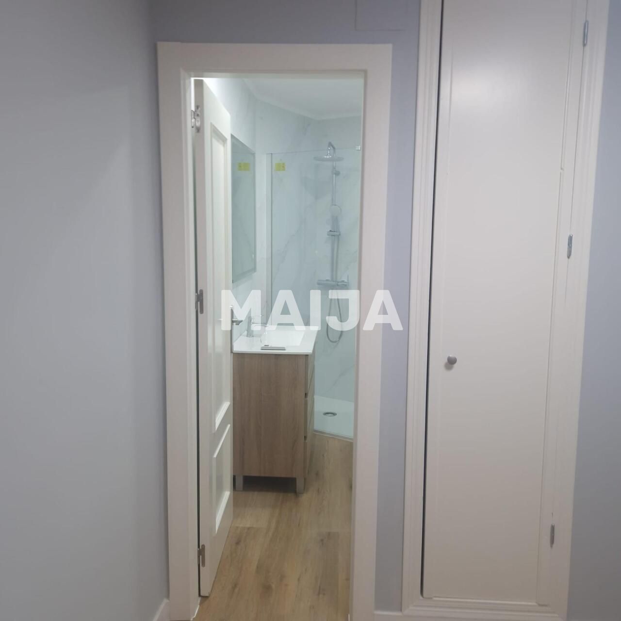 Apartment in Torrevieja, Spain, 82 m² - picture 7