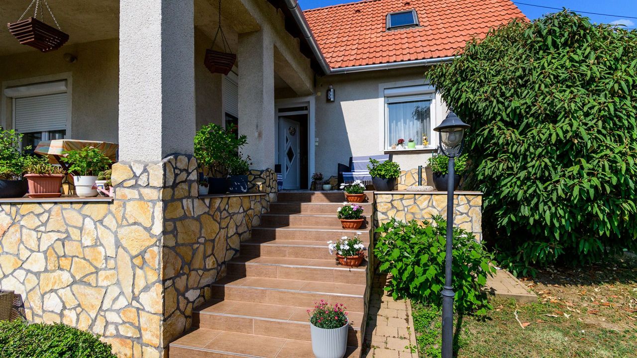 Haus in Badacsonytomaj, Ungarn, 170 m² - Foto 6