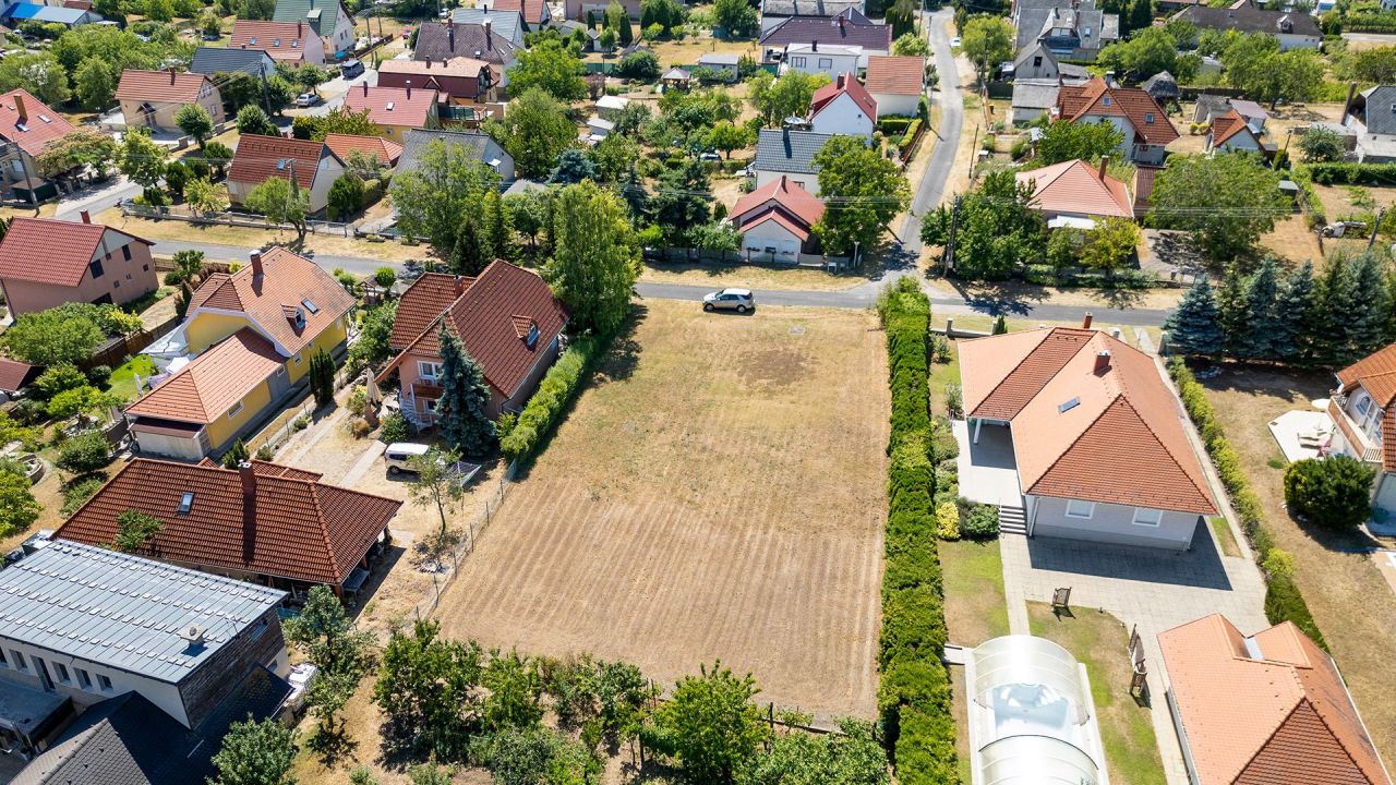 Grundstück in Vonyarcvashegy, Ungarn, 1 109 m² - Foto 6