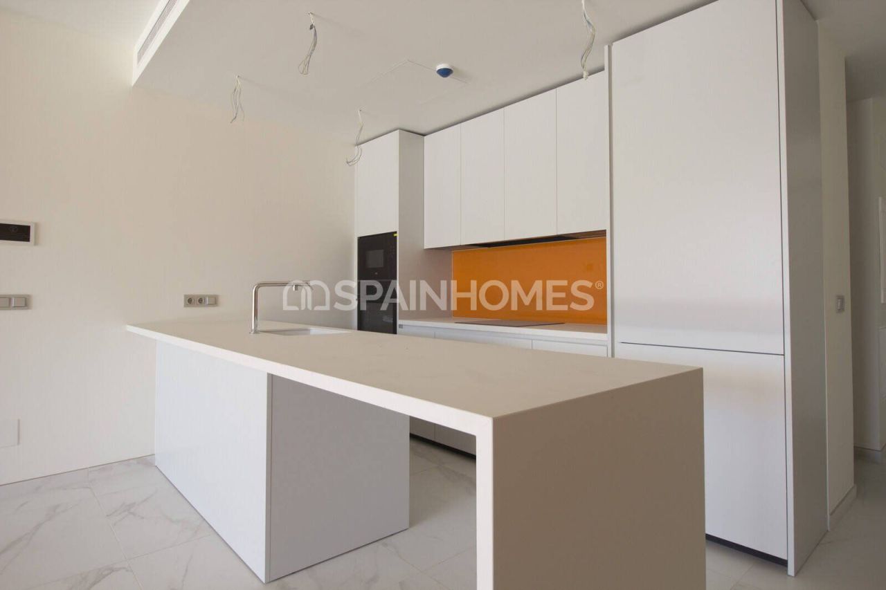 Apartment in Fuengirola, Spain, 153 m² - picture 12