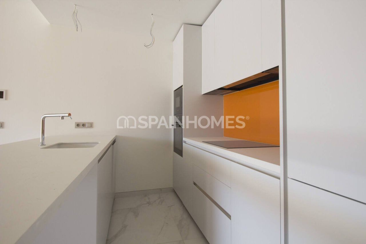 Apartment in Fuengirola, Spain, 153 m² - picture 13