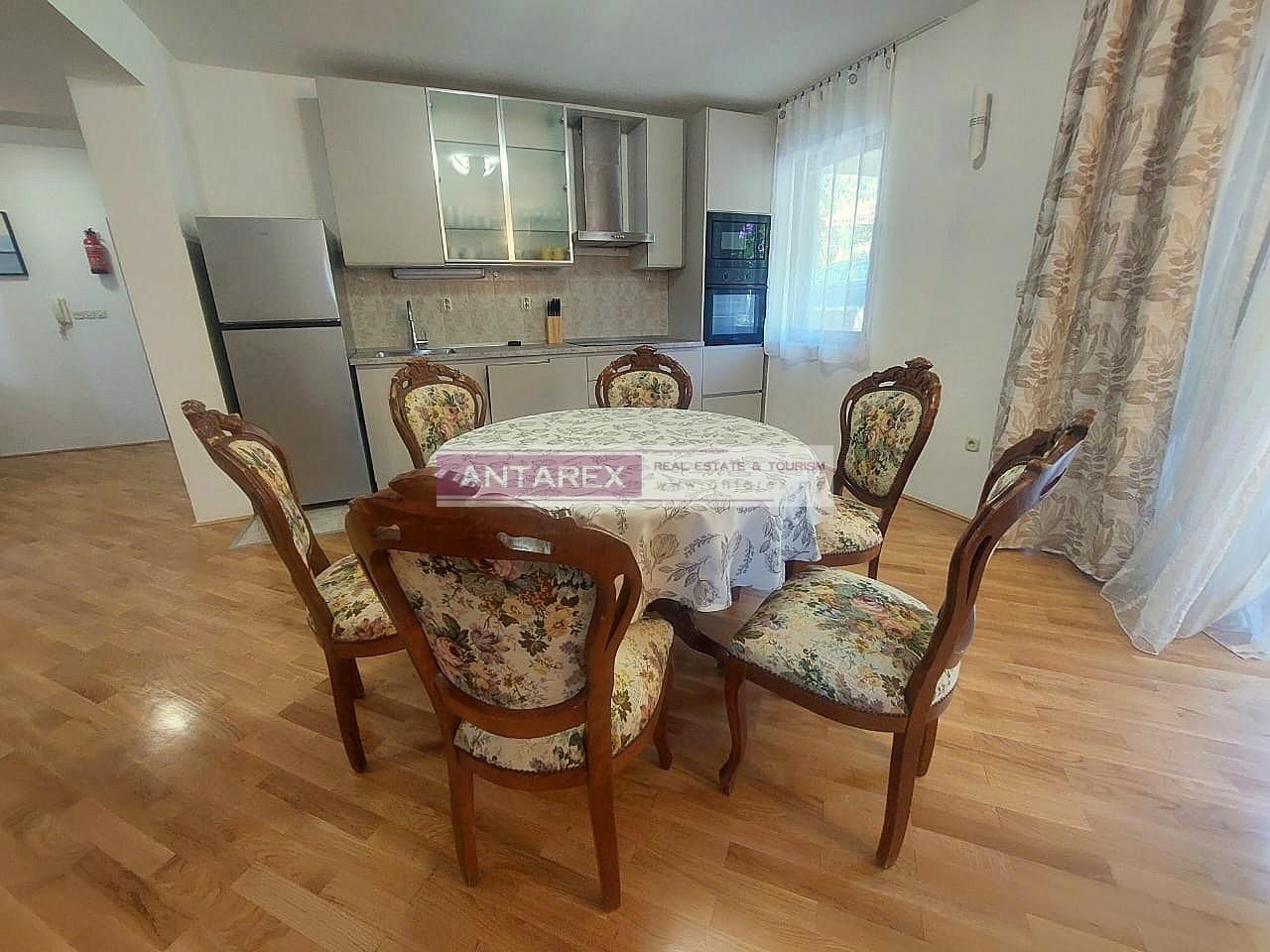 Apartment in Denovici, Montenegro, 124 m² - Foto 1