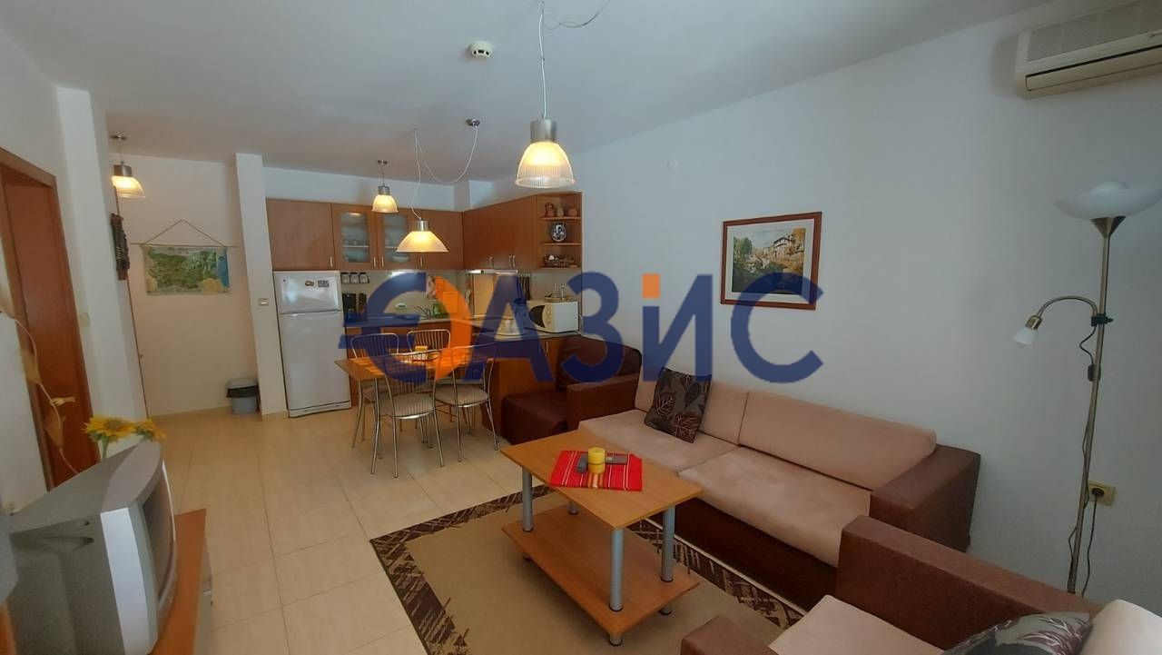 Apartment in Sveti Vlas, Bulgaria, 62 m² - picture 1