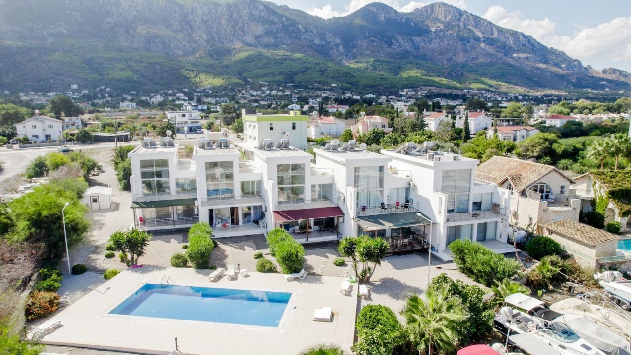 Appartement à Kyrenia, Chypre, 218 m² - image 1