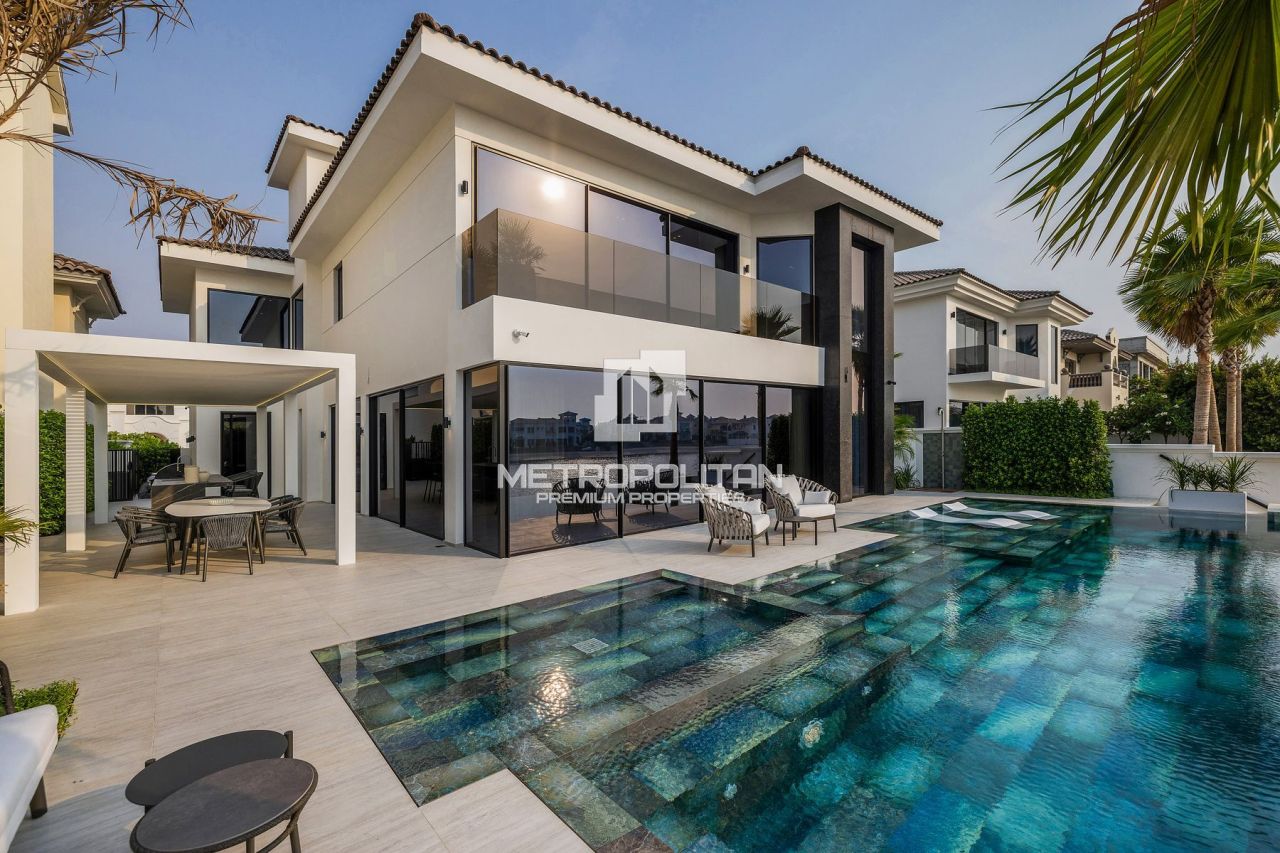 Villa in Dubai, UAE, 511 m² - picture 1