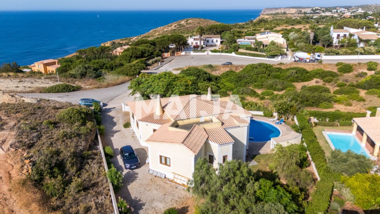 Casa en Lagos, Portugal, 220 m² - imagen 1