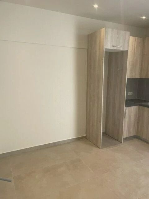 Apartment in Athens, Greece, 34 m² - picture 12